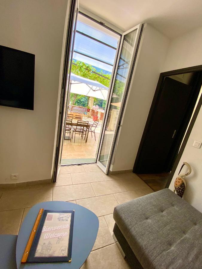Appartement Terrasse Vue Lac ブレイユ・シュル・ロワイヤ エクステリア 写真